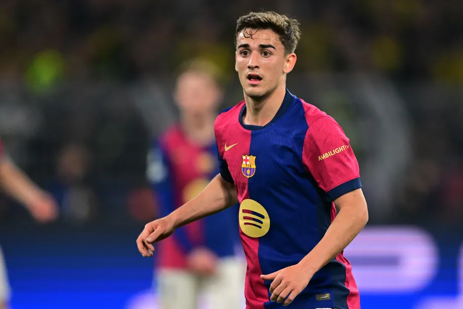 凤凰体育平台-加维：巴萨夏窗不需太多引援，引进1-2名球员适当补强即可