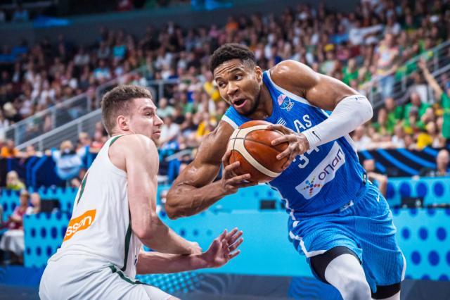 giannis-antetokounmpo-hy-lap-ban-ket-eurobasket-2025-6.jpg